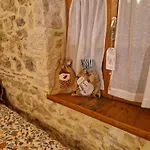 Lithea House *