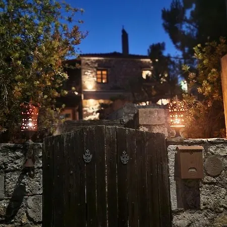 Lithea House Vakantiehuis Keramia